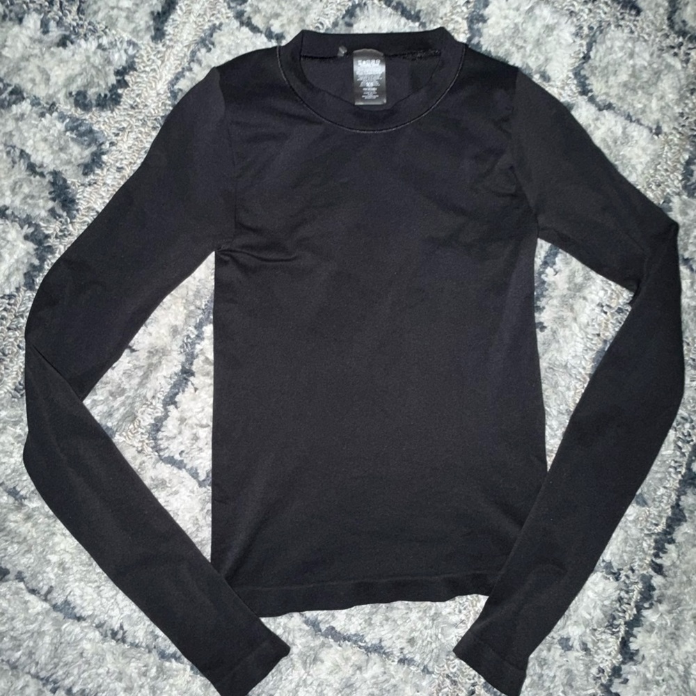 Aritzia Sinch Seamless Long Sleeve